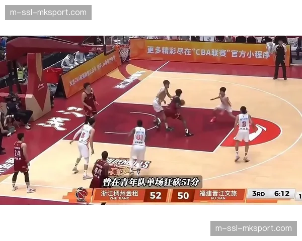 媒体人：季后赛需要英雄球，但团队篮球才是走得更远的根基